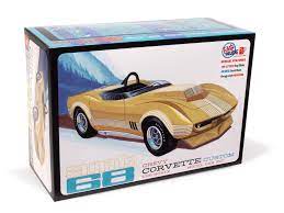 AMT 1236 1/25 1968 Chevy Corvette Custom